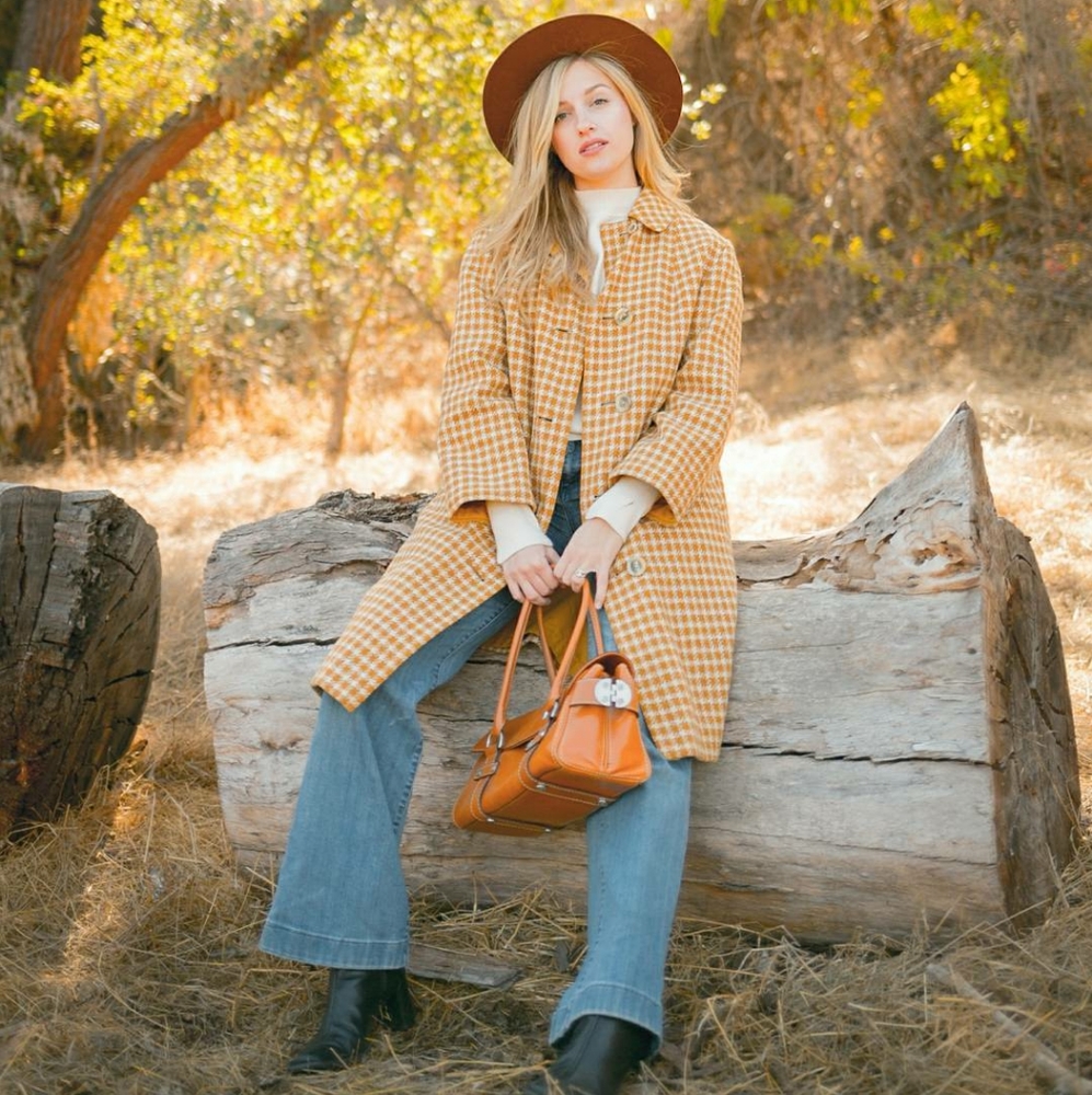 ZARA Knit:  Cream, Cropped Sweater